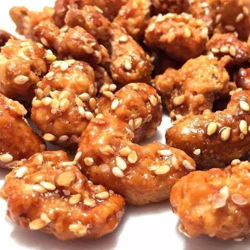 Castanha de Caju com gergelim